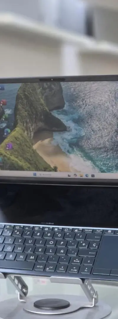 Asus Zenbook Duo UX481FL