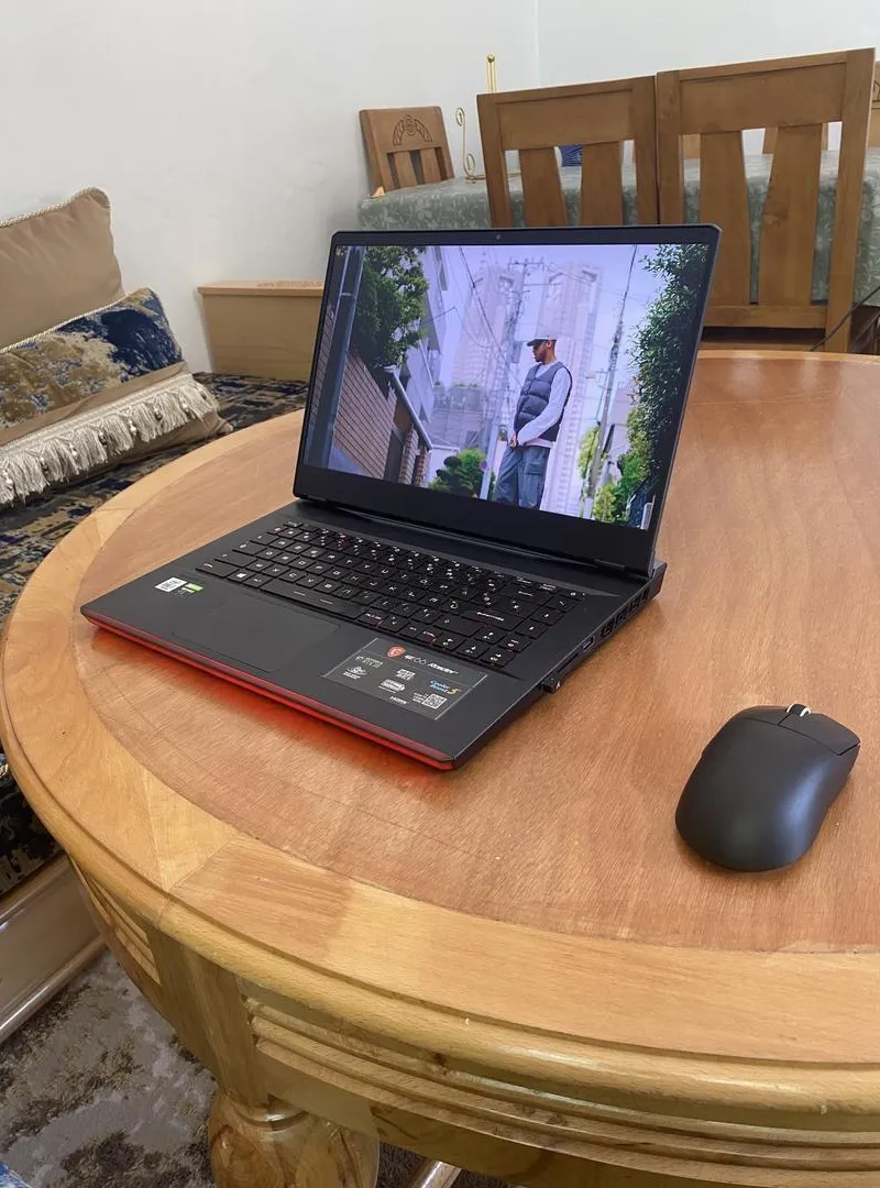 LAPTOP GAMING MSI GE66