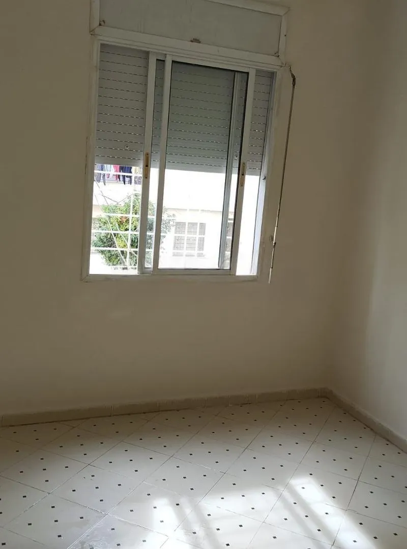 Appartement excellent à louer, premier étage, sans intermédiaire