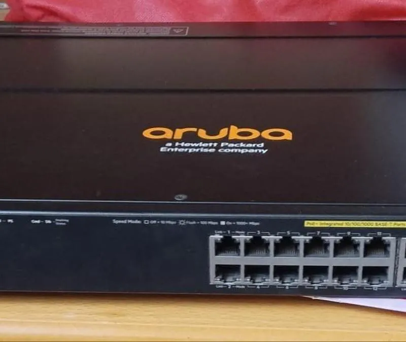 Switch Aruba PoE 24 ports 1000gbps