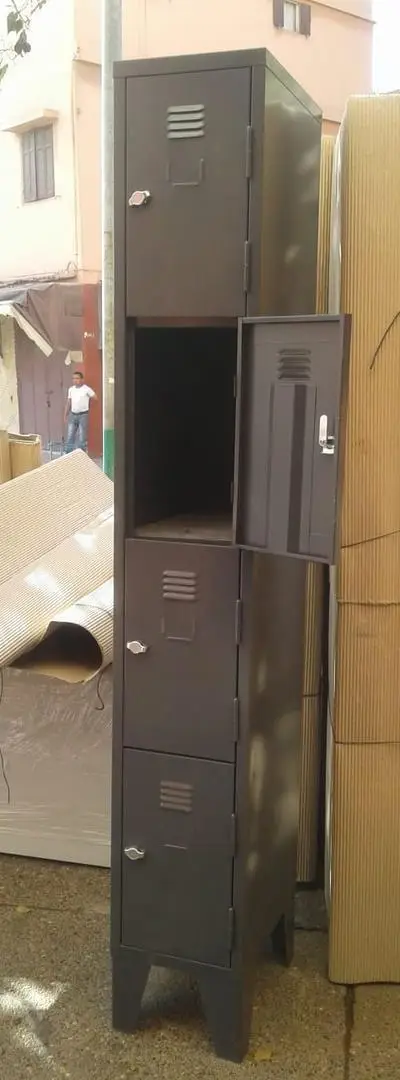 VESTIAIRES