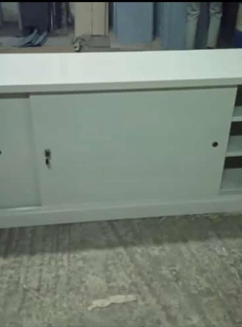 Armoire métallique porte coulissantes