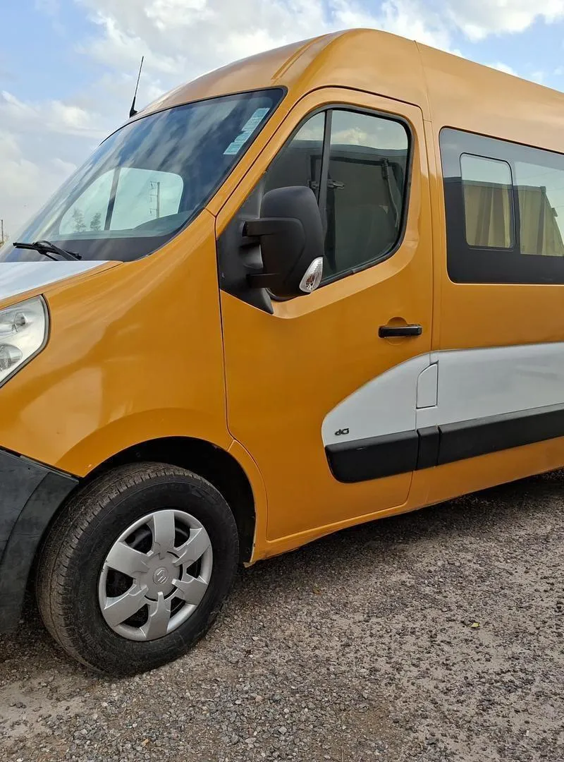 Renault Master Transport Scolaire 2012