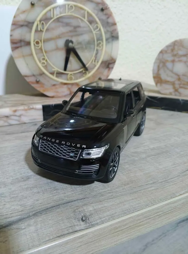 Voiture miniature de collection Range Rover Sv