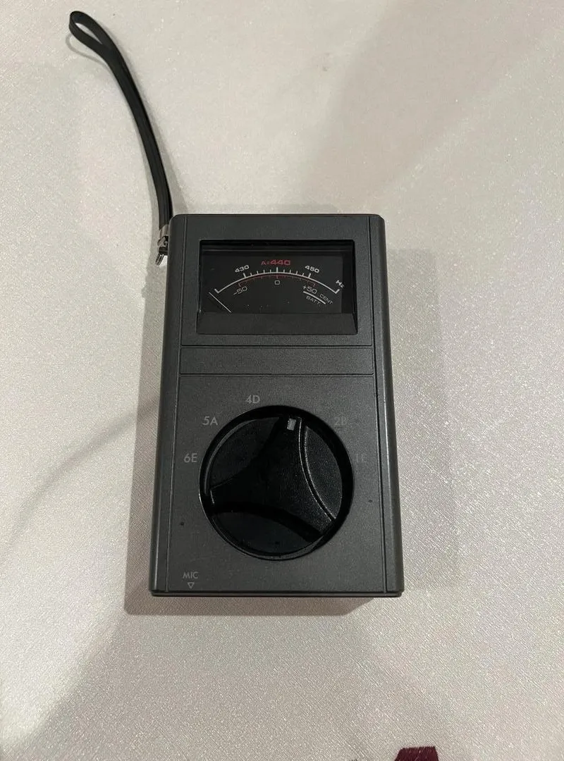Accordeur de Guitare Vintage Korg GT-6