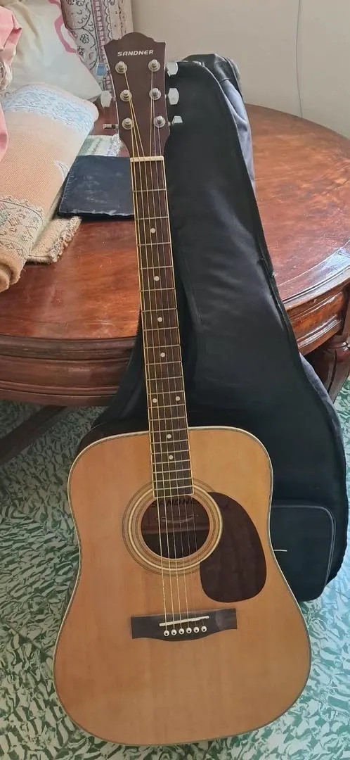 Guitare acoustique