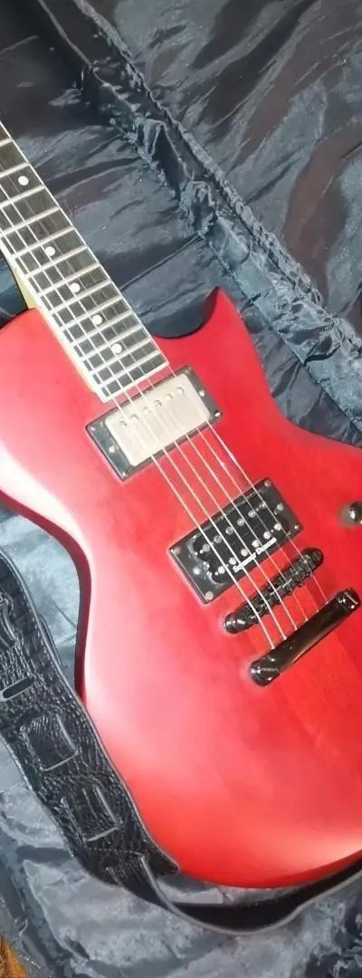 Jackson Monarkh SC JS22 Rouge Satiné