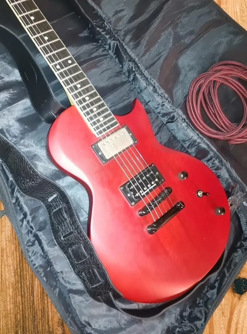 Jackson Monarkh SC JS22 Rouge Satiné