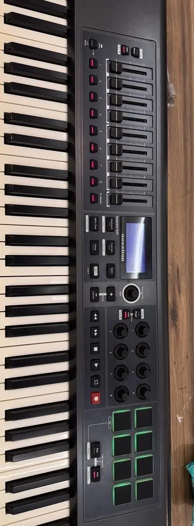 Clavier Maître Novation Impulse 61 - MIDI ⁠