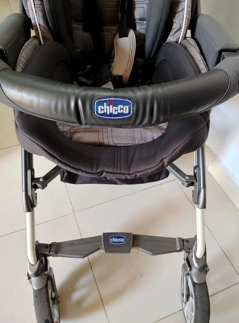Poussette Chicco comme neuve
