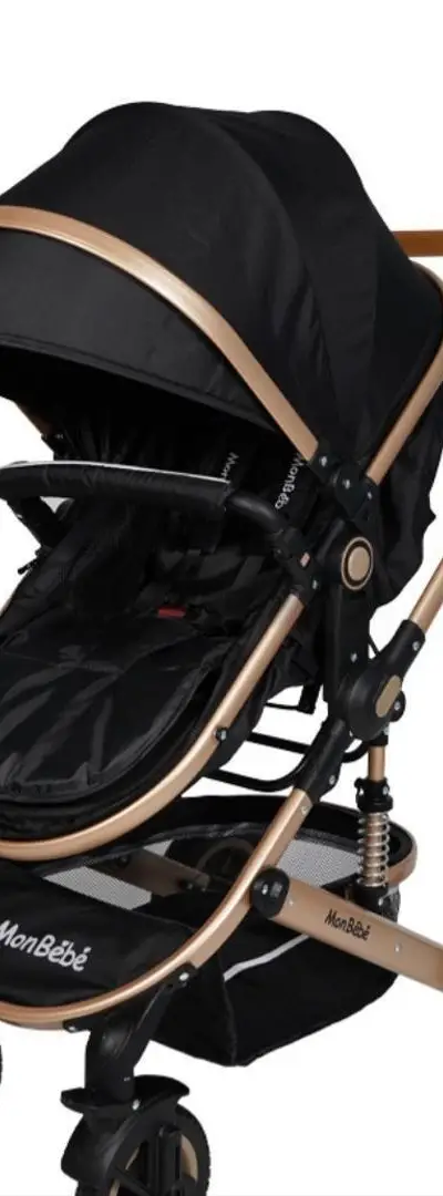 À VENDRE – POUSSETTE BÉBÉ EN ÉTAT COMME NEUF 👶✨
