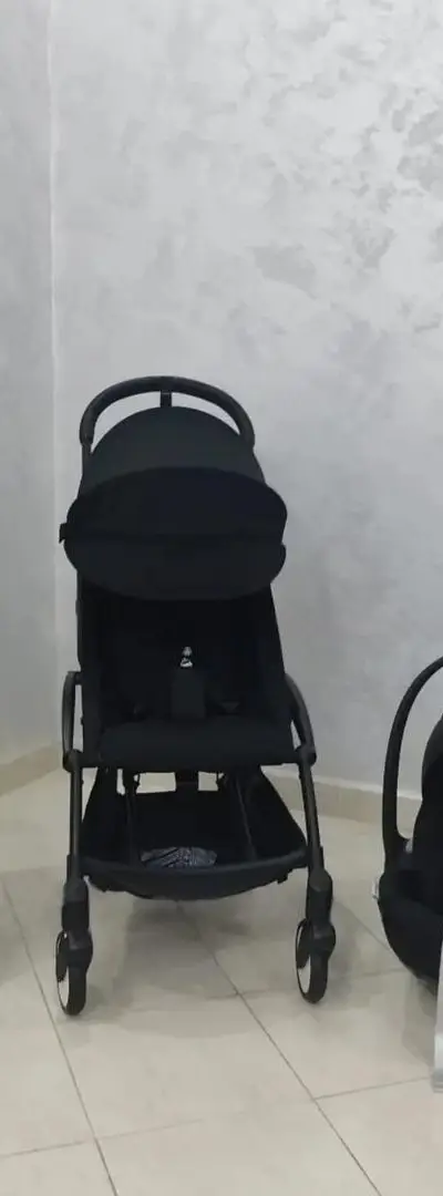 Poussette Yoyo 3 Stokke avec siège auto Cybex