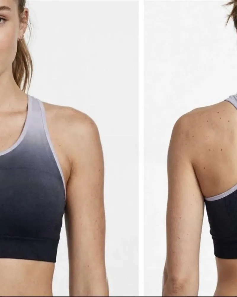 Brassière de sport NEUF avec éponge à l'intérieur