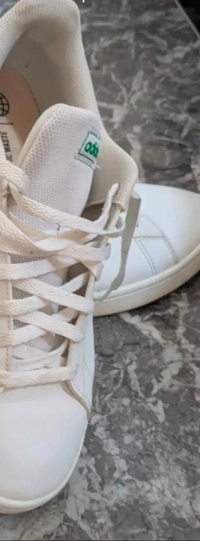 Baskets Adidas authentiques