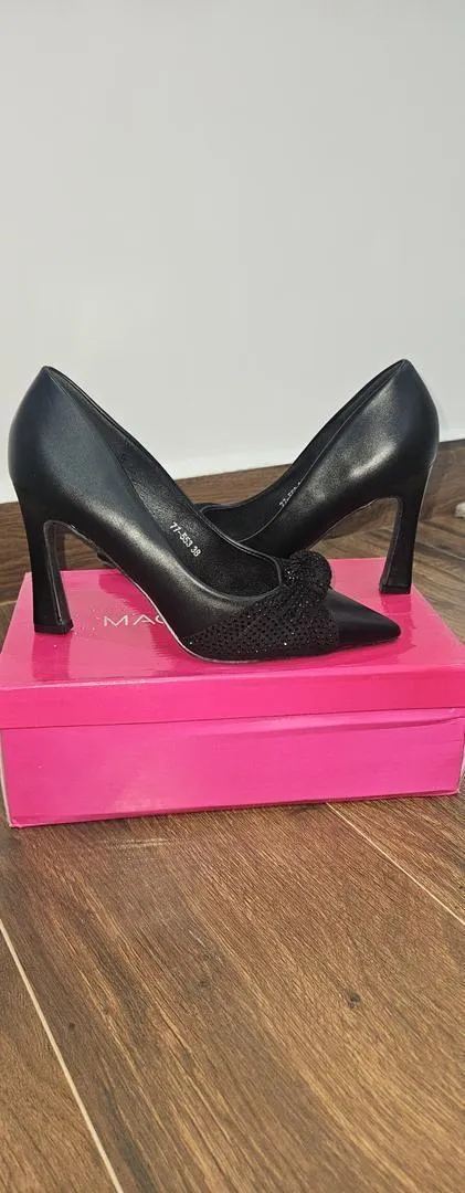 Escarpins mules chaussures à talons neuves
