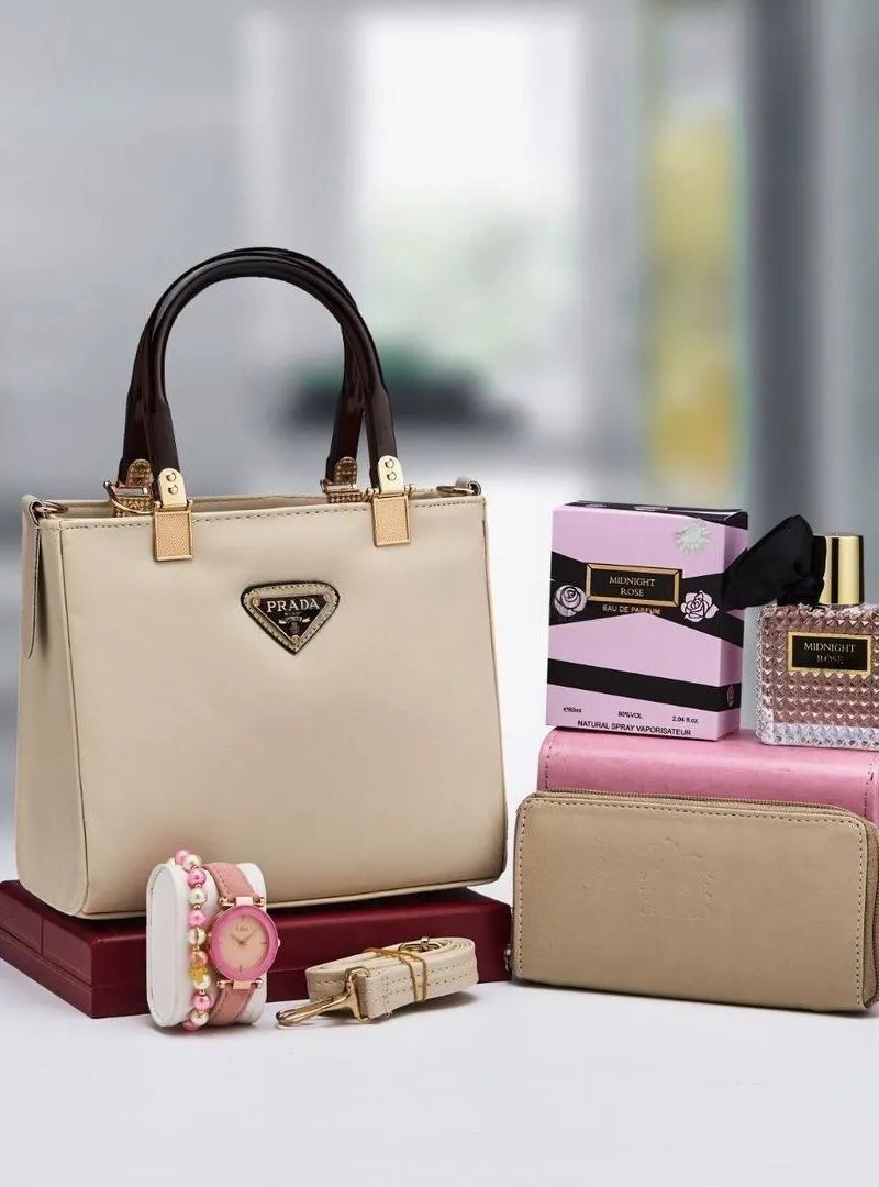🔥😱 Nouveau cadeau complet (sac, montre, parfum et portefeuille) 🎁
