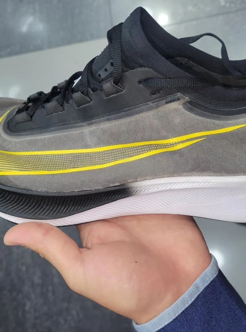 CHAUSSURES DE COURSE NIKE ZOOM FLY 3 (Original)