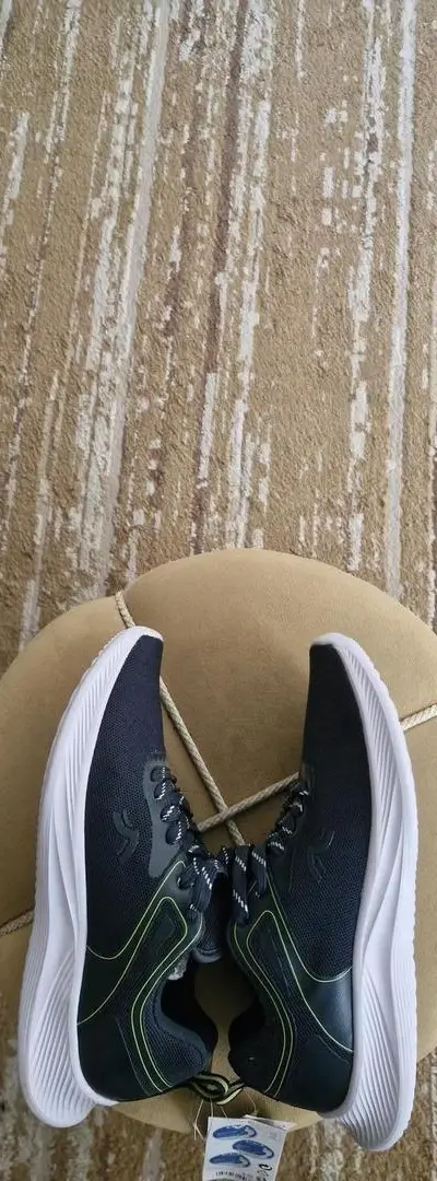 Chaussures de sport d'Allemagne, taille normale, paiement terminé