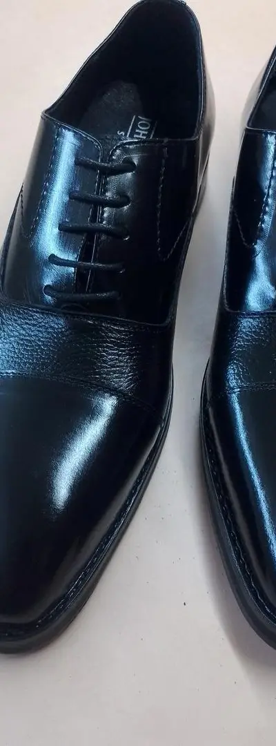 Chaussures classe cuir brillant