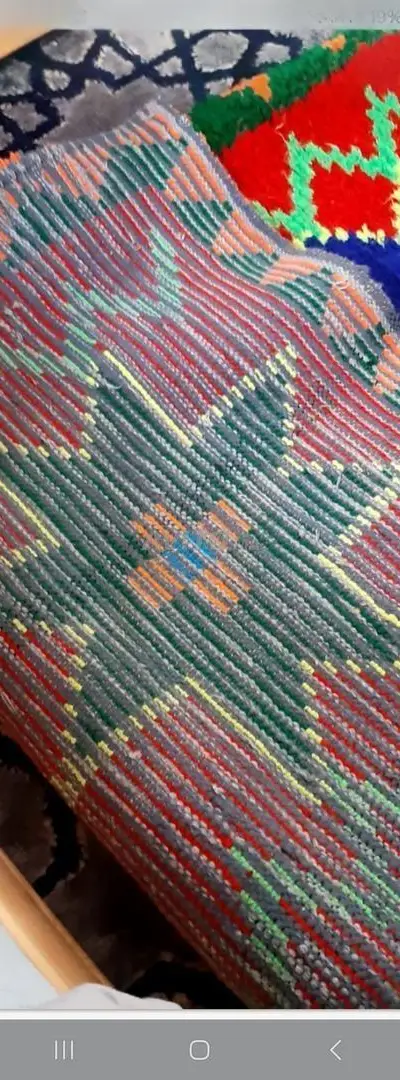 Tapis moderne 2m x 4m neuf