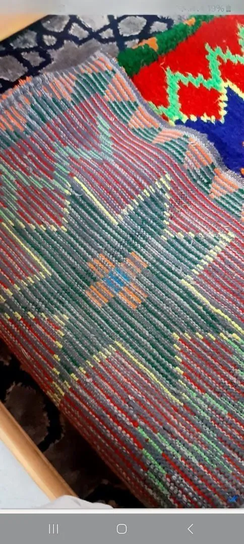 Tapis moderne 2m x 4m neuf