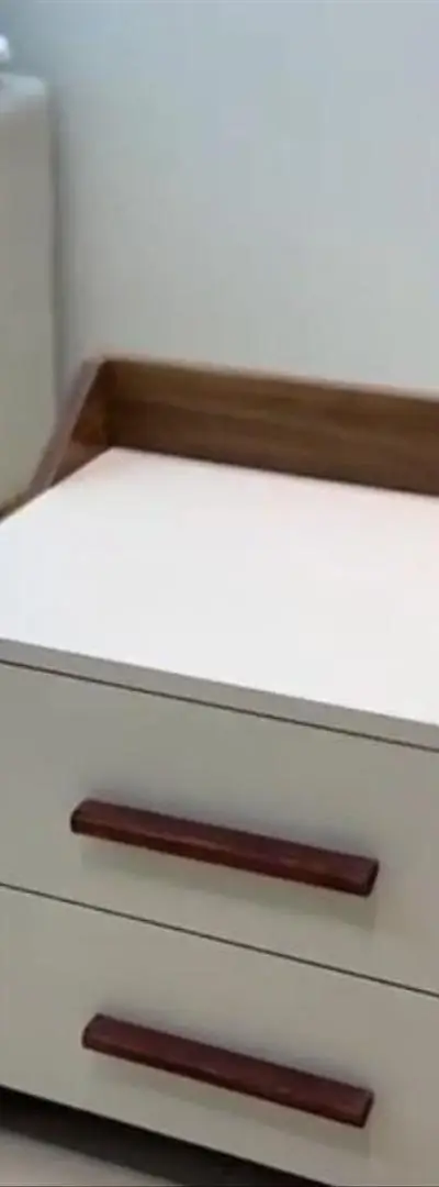 Coiffeuse MDF, bon service