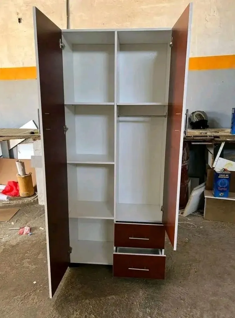 Armoire à vêtements 2 portes El Abbar 180/80/35 prix raisonnable