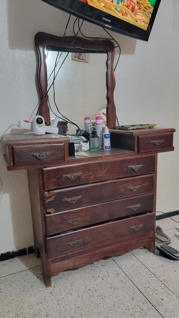 Coiffeuse en bois