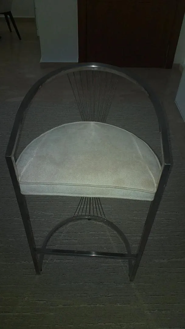 2 chaises de bar