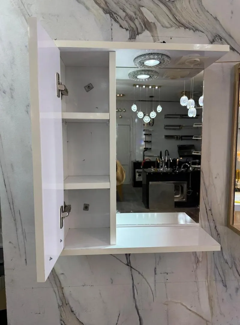 Miroir spécial salle de bain