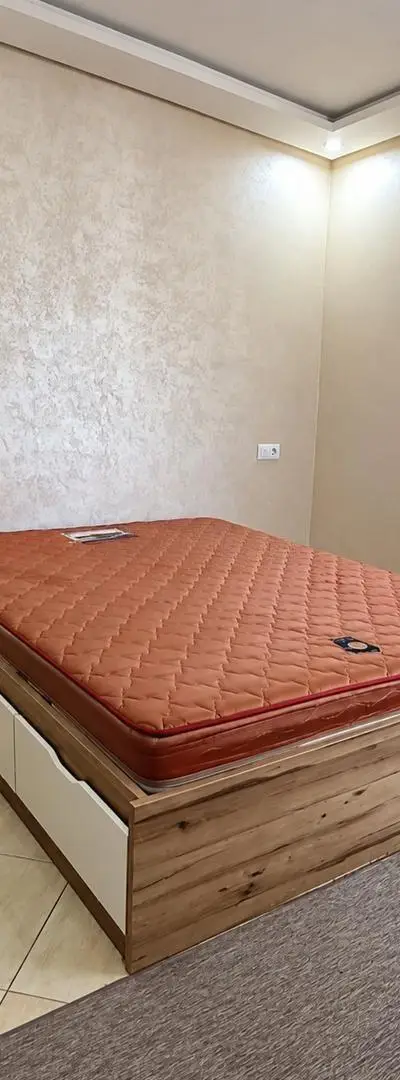 Lit KITEA avec matelas de très bonne qualité