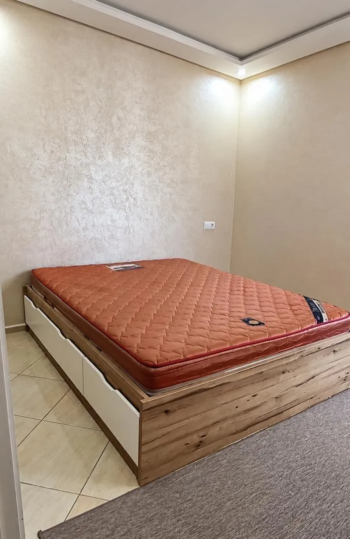 Lit KITEA avec matelas de très bonne qualité