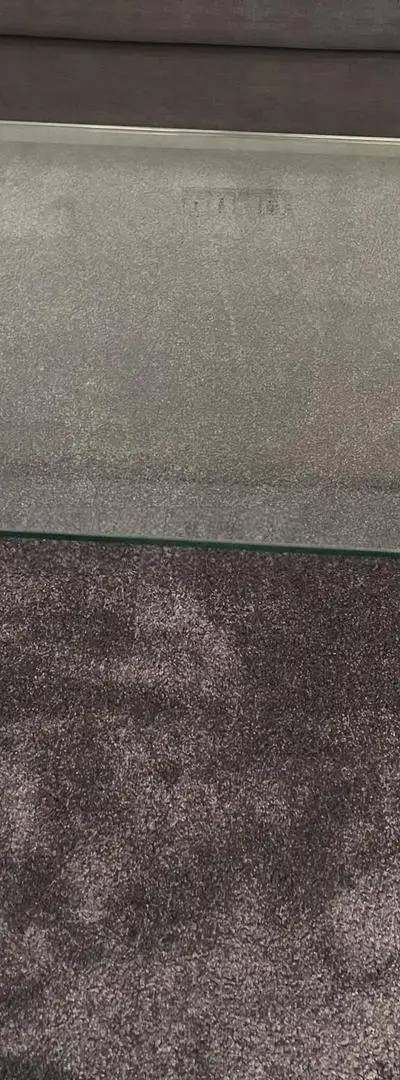 Table de salon en verre
