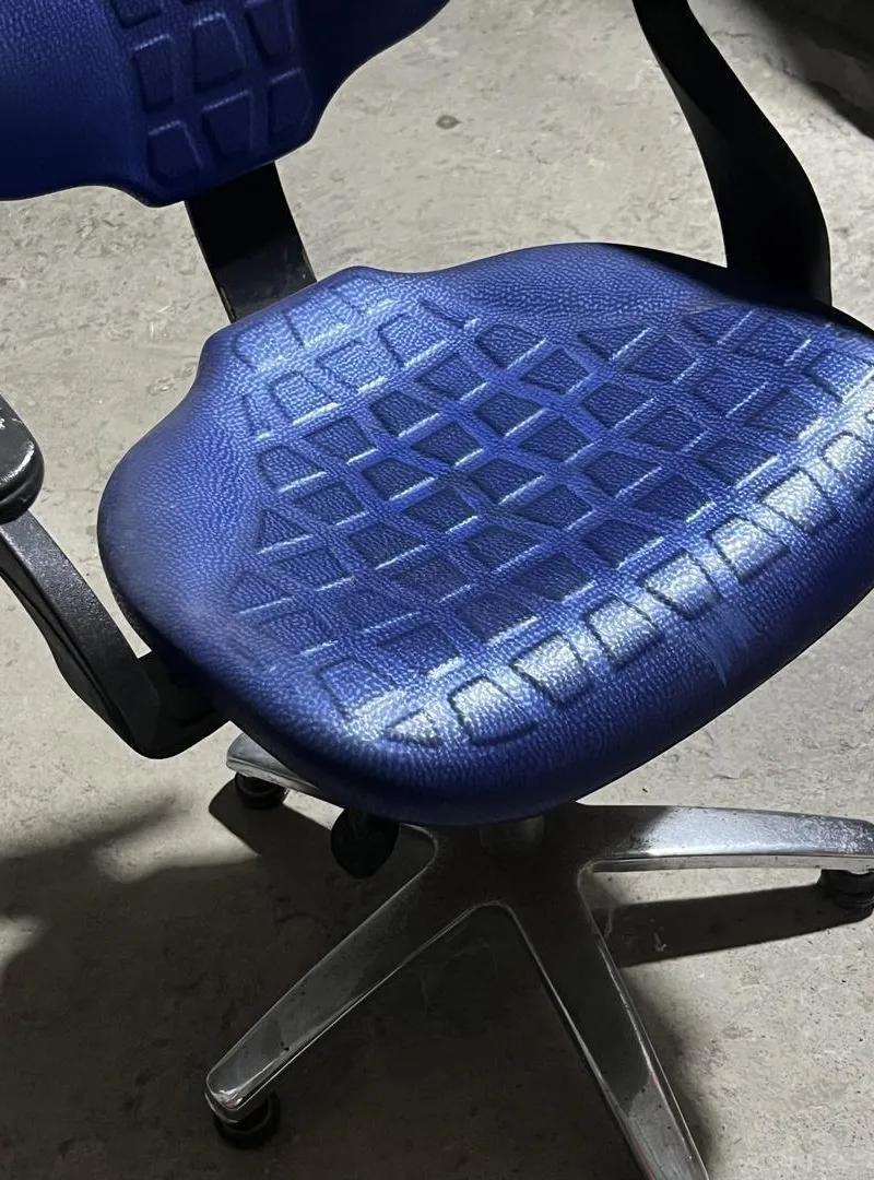 250dh neuf bleu