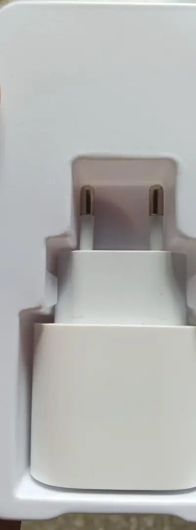 Adaptateur et pochette iPhone 14 16 17 Pro Max