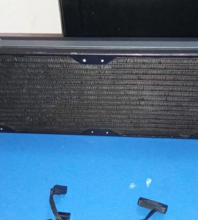 Refroidisseur liquide pour processeur (watercooling AIO)