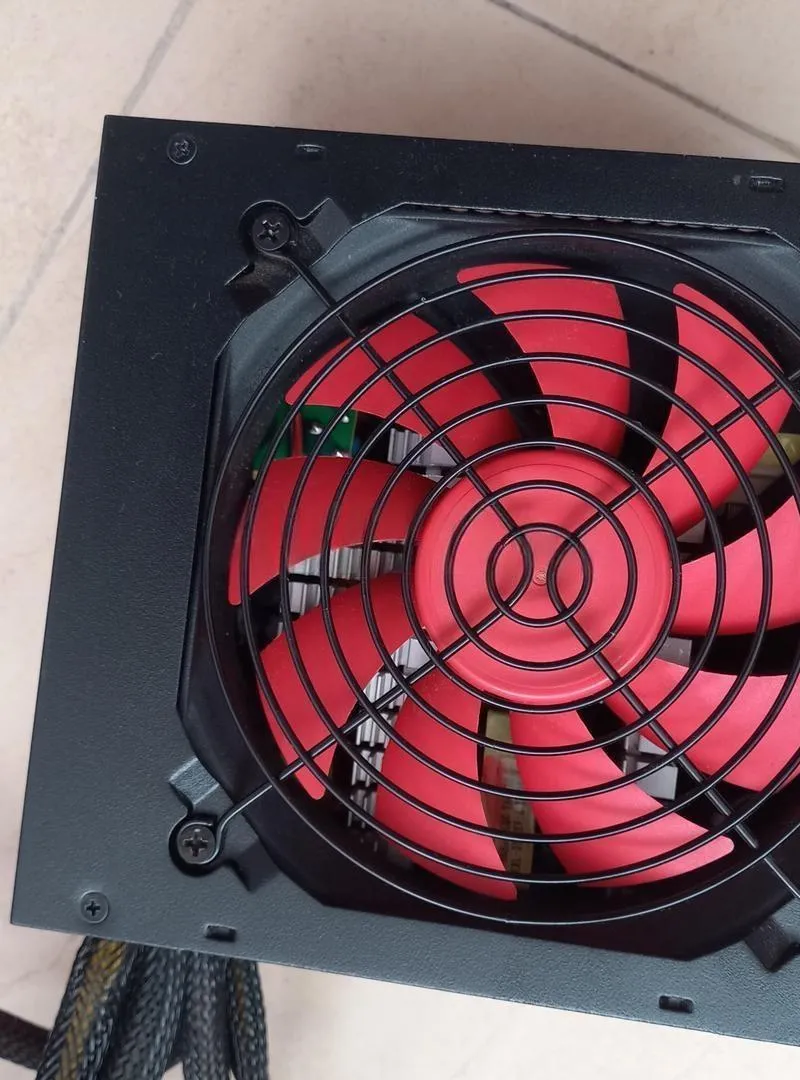 Alimentation 750w / unité d'alimentation