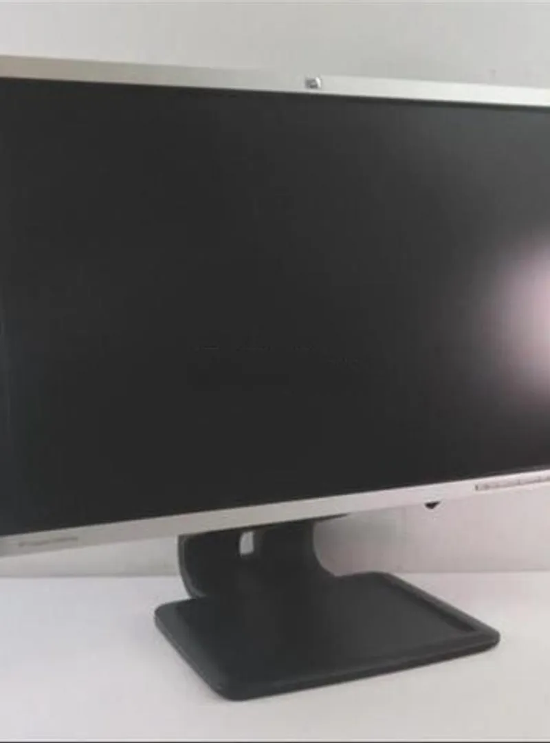 Écran HP Modèle LA2405wg 24 pouces Full HD 60Hz