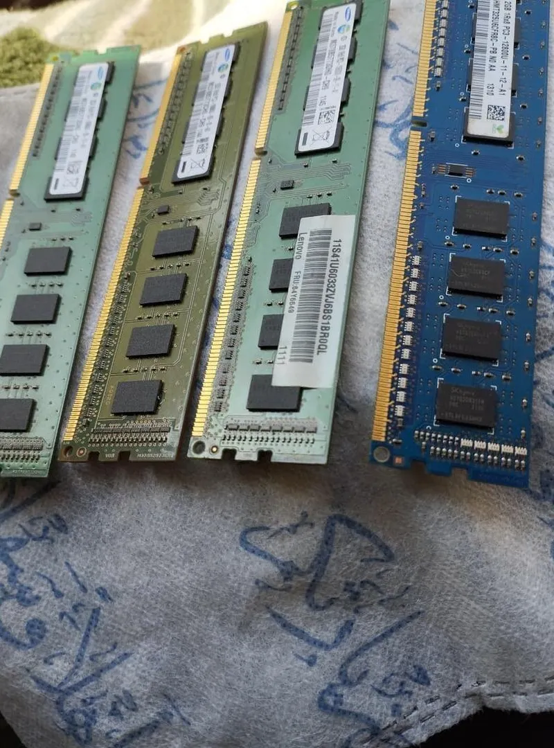 RAM DDR3 2Go PC Bureau (Fixe)