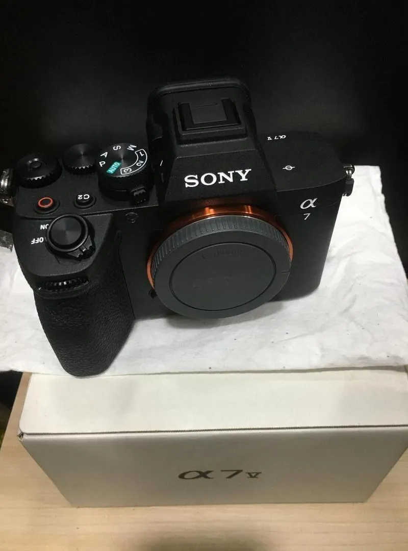 Sony Alpha 7 V Boîtier Nu état Neuf