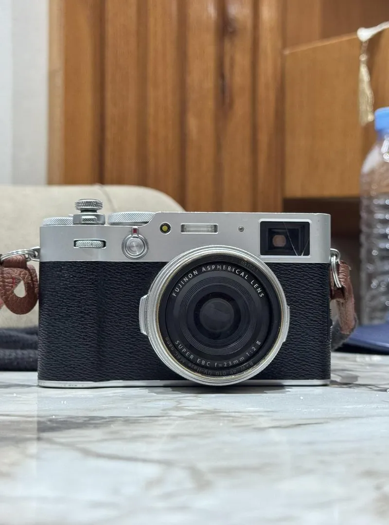 Fujifilm X100V Silver - Appareil photo numérique
