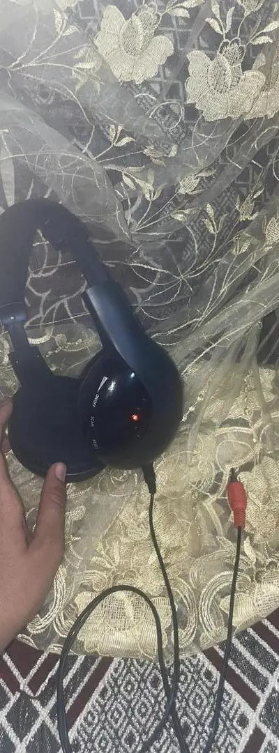 Casque TV sans fil AKAI avec base