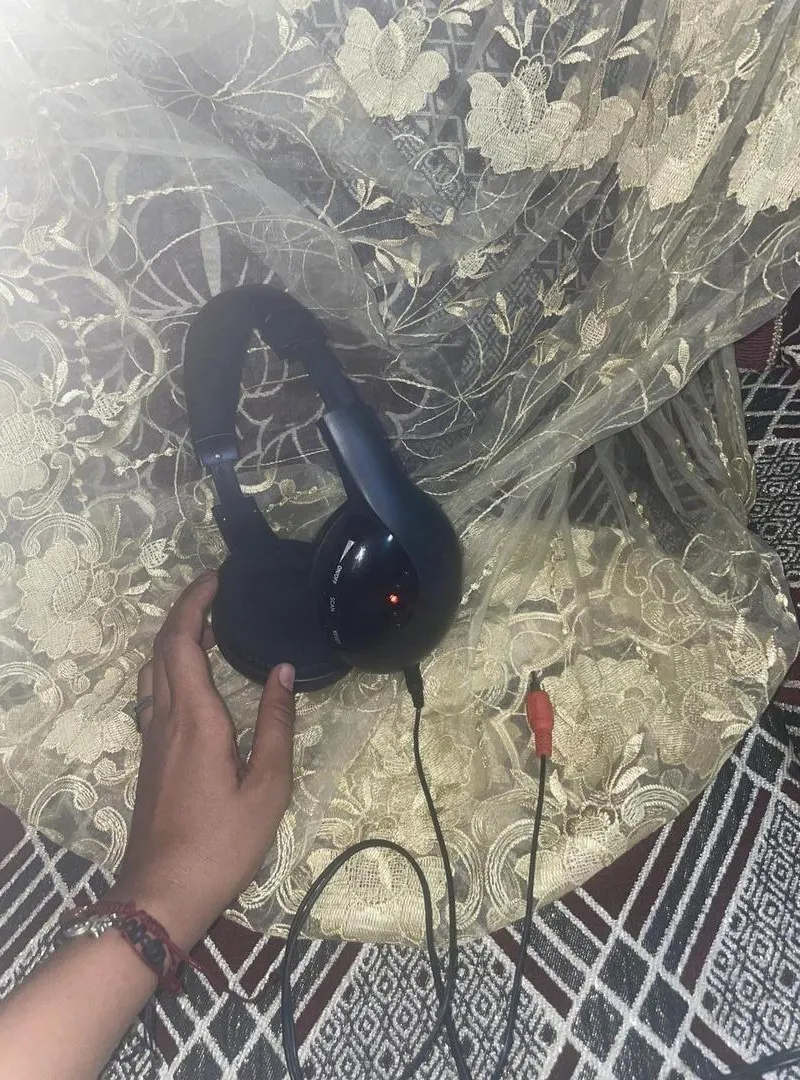 Casque TV sans fil AKAI avec base