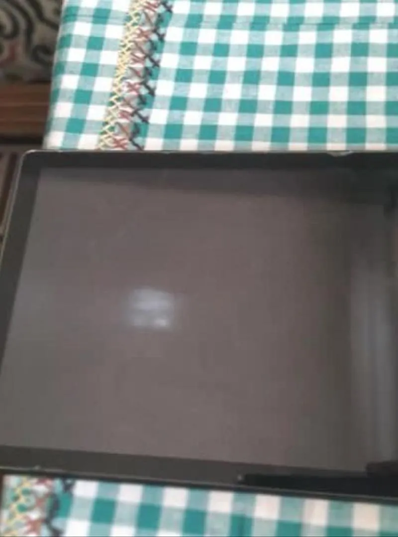 Tablette ZATEC Z10 en très bon état – 900 DH
