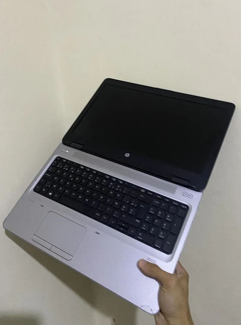 PC portable propre prix raisonnable