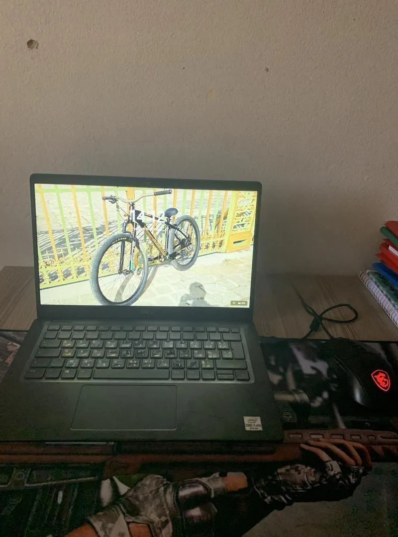 PC portable Dell Latitude 7310