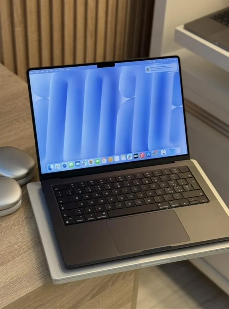 MacBook Pro 14” | M5 Pro | 24Go | 1To (Officiel)