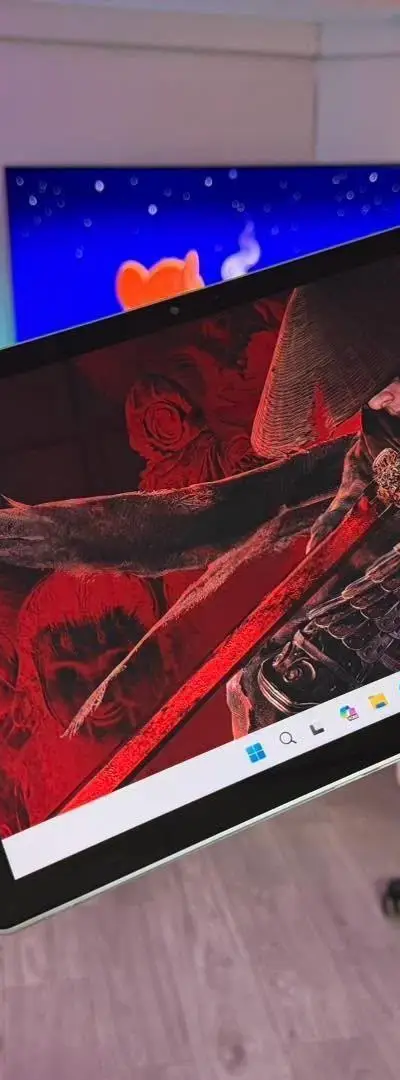 2IN1 Surfacebook GTX 1050 Core i7-8650U 8Go 256Go