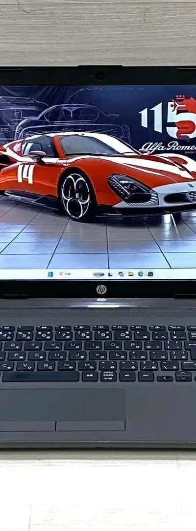 HP i5 10ème Gén RAM 8 Disque 256 SSD Écran 15