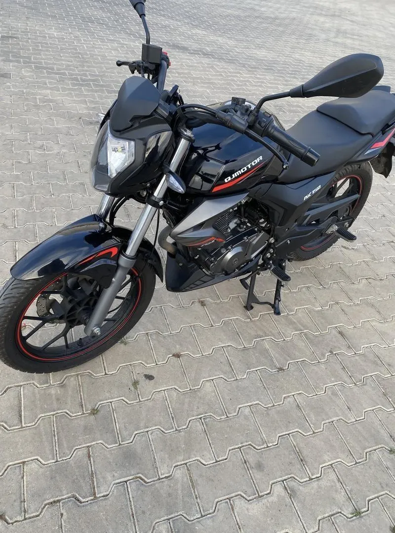Moto QJ Motor 150cc